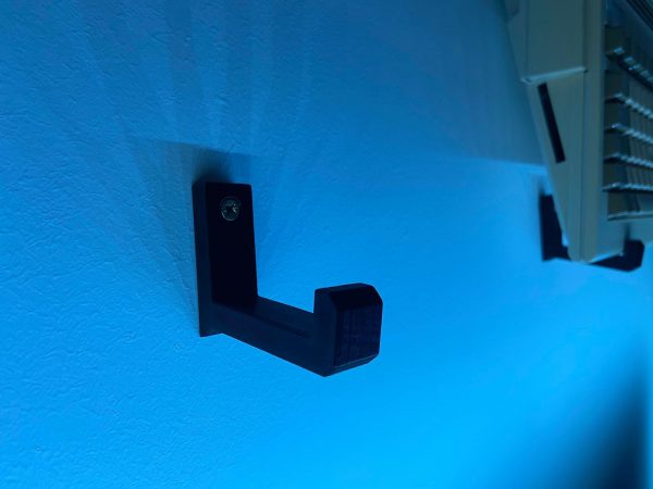 Amiga wall mount / display bracket x2 - Image 4