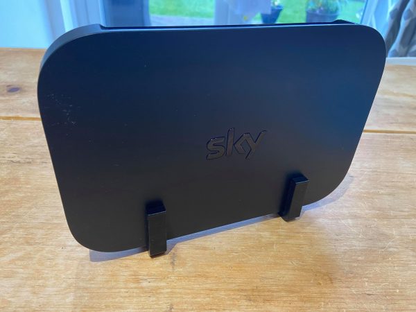 SkyQ Mini Box Wall Mounting Brackets (x2) - Image 6