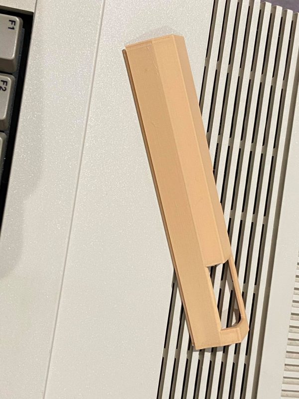 Amiga 500 Expansion Port Cover for RGB to HDMI equipped Amiga - cable access hole - Image 6