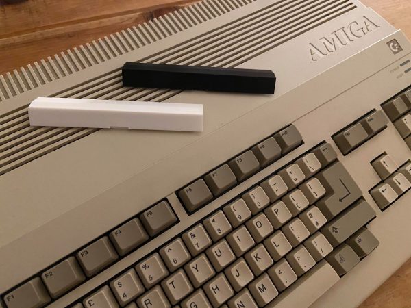 Amiga 500 Expansion Port Cover - Replacement Commodore Side left
