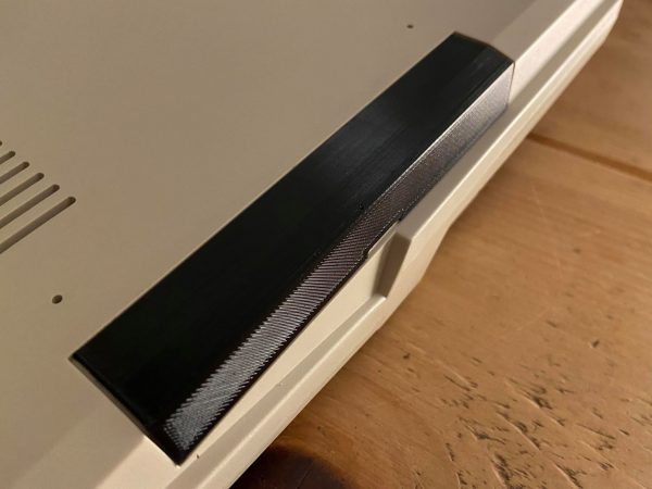 Amiga 500 Expansion Port Cover - Replacement Commodore Side left - Image 4