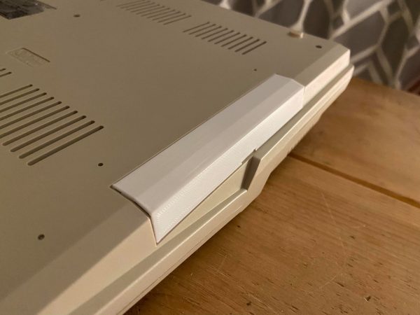 Amiga 500 Expansion Port Cover - Replacement Commodore Side left - Image 6