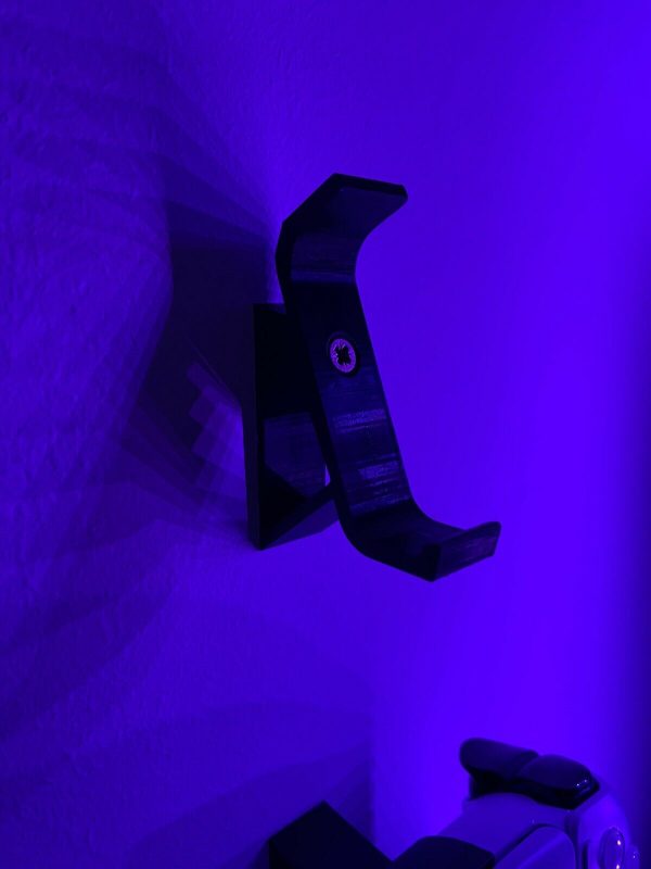 Xbox One / Series S X Controller Floating Wall Mount / Bracket - Microsoft - Image 3