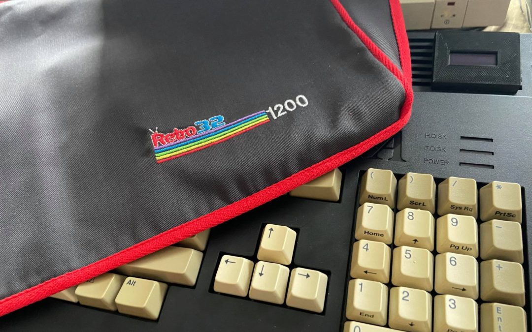 Review: Custom Amiga 1200 cover from Sew Ready