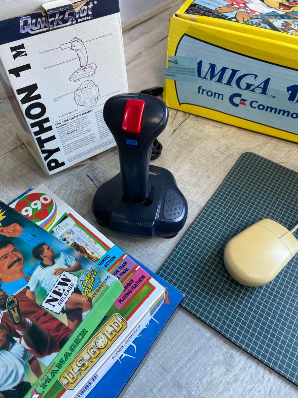 Amiga 1200 Boxed bundle - recapped (Optional PiStorm / TF1230) - Image 6