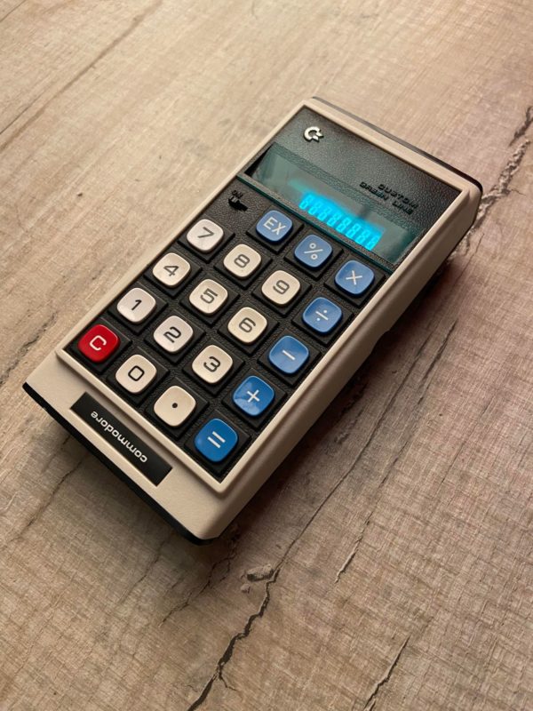 Commodore GL-967MD Calculator - Green line