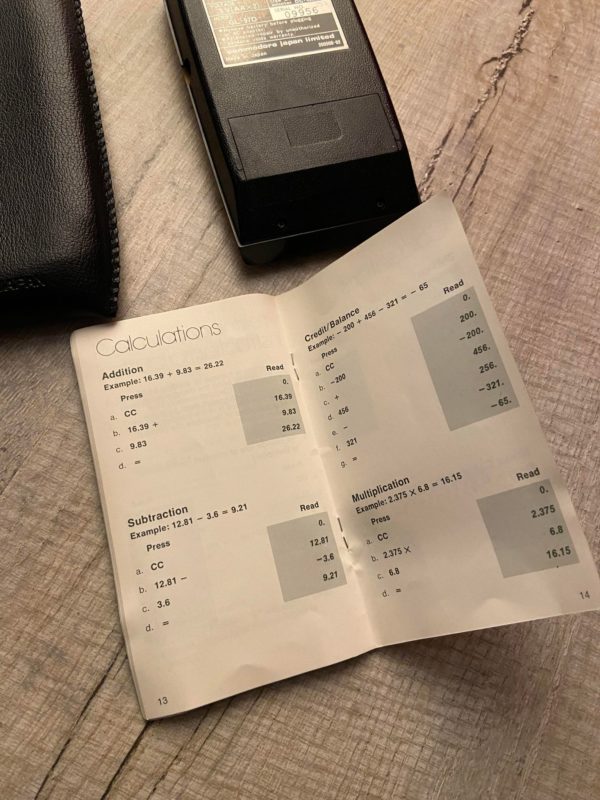 Commodore GL-97D Calculator - Green line - Image 3