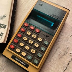 Commodore GL-97D Calculator - Green line