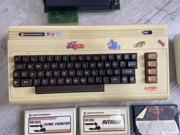 Commodore VIC 20 Bundle - Tested - Image 4