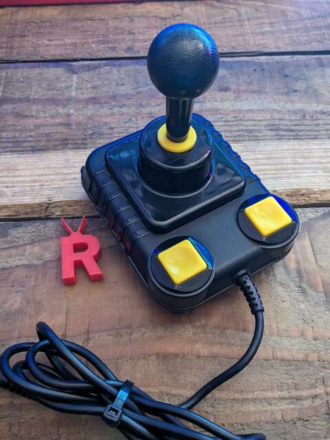pad / manette / stick pour amiga 1200 ultimate superstick tres bon etat