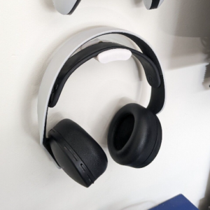 Headset Wall Mount Bracket Holder - floating