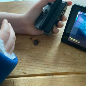 Nintendo Switch Single on Hand Handed Joy-Con Adapter - Left handed