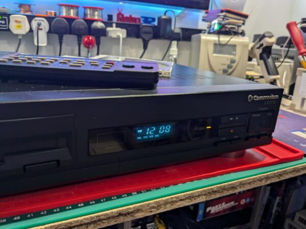 Commodore Amiga CDTV PAL inc remote (recapped) - Image 2