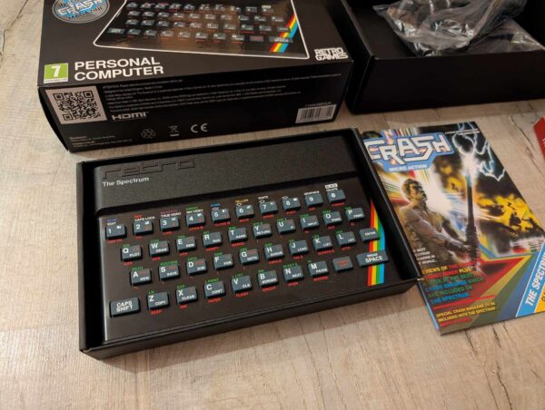 The spectrum (opened) inc manual (Mini Console) - Image 3