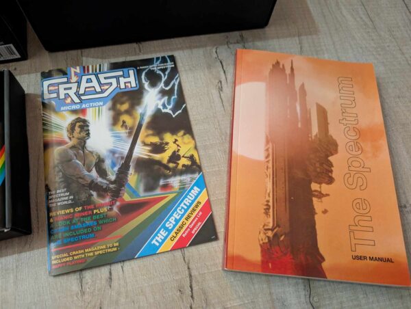 The spectrum (opened) inc manual (Mini Console) - Image 5
