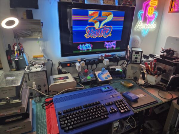 Amiga Gotek 2.42" OLED Display module and housing - Image 7